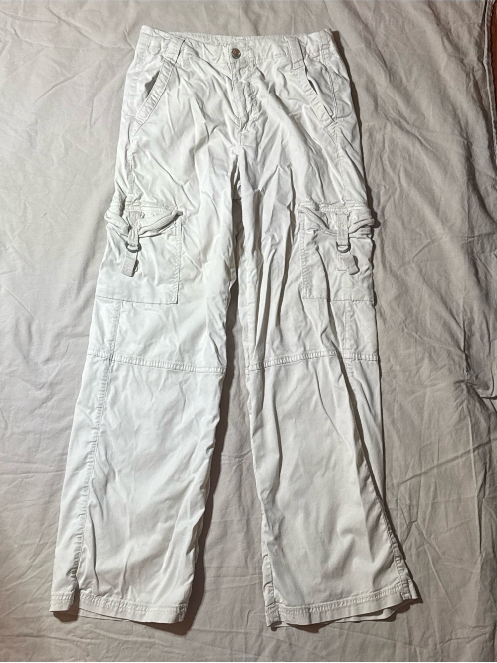 American Eagle White Cargo Pants with Utility Pockets